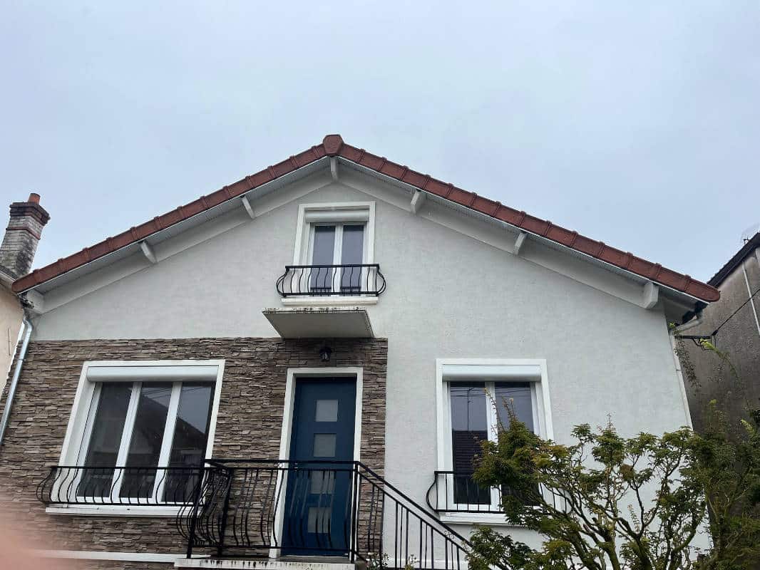 Pavillon de l'Essonne après la rénovation de sa toiture